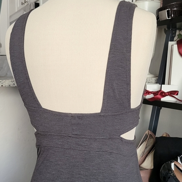 MONROW Midi Dress Side Cut Out Tank - Picture 3 of 11